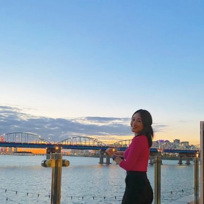 ❤ Believer in God
🥰 I love my family
Passionate about making the warld a better place smile at a time ⌚ ☺