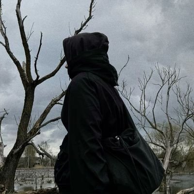 memkak80's profile picture. Games and mem😃