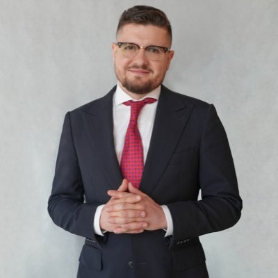 Inwestor. Doradca Inwestycyjny nr 951.
Wyłącznie prywatne opinie. Publikowane treści nie stanowią rekomendacji inwestycyjnej.