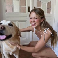 cloé || recoverytwt 🍓 (@cloesjourney) 's Twitter Profile Photo cloé || recoverytwt 🍓 (@cloesjourney) 's Twitter Profile Photo