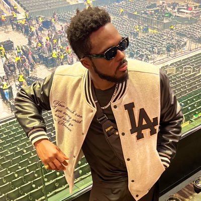 NitcheOG's profile picture. ☎️ :Nitchetv@gmail.com 🎼Rappeur- 🎶compositeur- 🖤