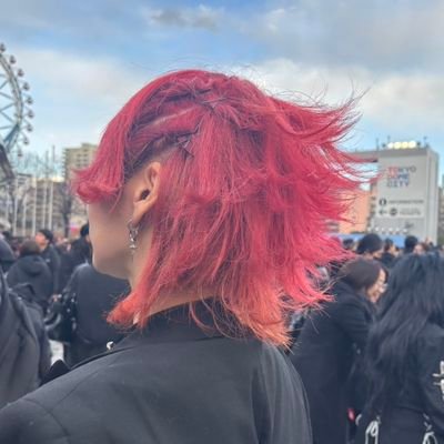 93年〜96年SLAVE。そして2024.8月から出戻りました🐣💦
「娥影(がえい)」は昔名乗っていたL.Nで意味は「月光」。33回ピースボート🛳️乗船者。