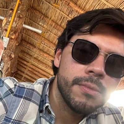 Me apellido como los tés. Ya soy aquí, lo que también soy allá.