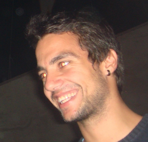 DiogoMargarido's profile picture. Humanist. I don't care about your zodiac sign. I make mobile apps, currently working in React Native.