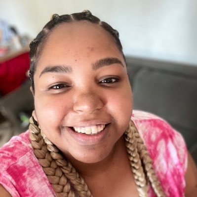 dressamoraestv's profile picture. Oi, eu sou a Dressa. 👩🏾‍💻Publicitária 📧:dresocialmediamoraes@gmail.com