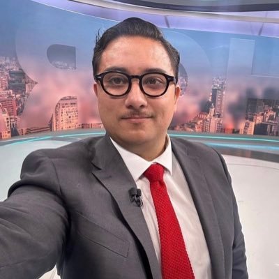 Periodista en el Congreso Nacional para @TVN @24HorasTVN. Presidente Agrupación @congreso_prensa. Opiniones a título personal. Instagram: @poirotescovedo