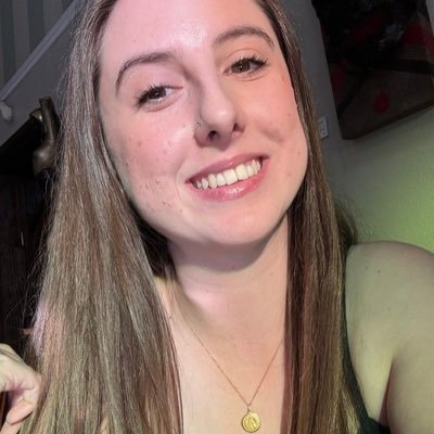 guadaalupe_'s profile picture. 🌻 romanos 12:2