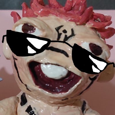 BustingBaxter27's profile picture. 21 He/They