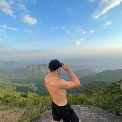 Acredito que o segredo está na força de vontade que vc pode tudo se acredita de verdade...
- Filho da promessa 🙌