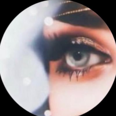 ملهمه لنفسي فقط اعشق السفر✈️ مزاجي كوب قهوة ☕️ وتزين الامور .. الخاص ❌