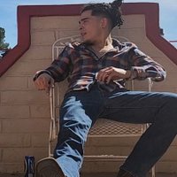 ToeKnee (@_tonyhernandezb) 's Twitter Profile
