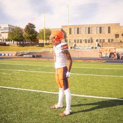 26’l ATH | Polytechnic High School. email-@MaisonDJ1003@gmail.com #4109187799. https://t.co/VYpNOsJMGv l 3.7gpa l