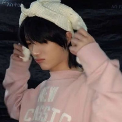femmebeomgyu's profile picture. 🍏🥺🥺