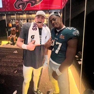 mamaletsprry's profile picture. 