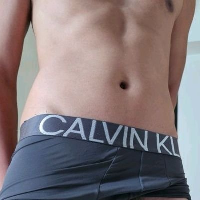 Lanky guy with six inches of meat who will happily add one more bone to your horny skeleton. Matagal tigasan, matagal labasan.