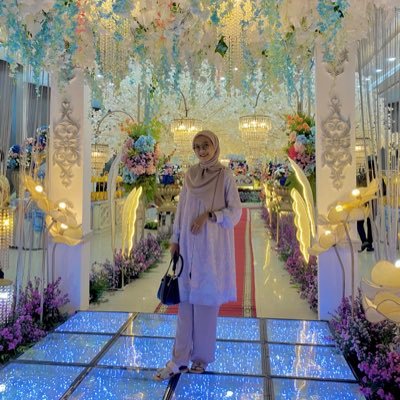 dailyfnklife's profile picture. 