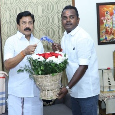 கழகமே கோவில்
அம்மாவே தெய்வம்
தகவல் தொழில்நுட்ப பிரிவு செயலாளர் வானூர் ஒன்றியம்- விழுப்புரம் மாவட்டம்