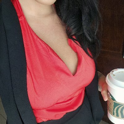 MisswinterScar's profile picture. Connecticut cutie, sassy teacher with a soft smile n dirty mind
Let's chat on my DMs
let's plan our next class together