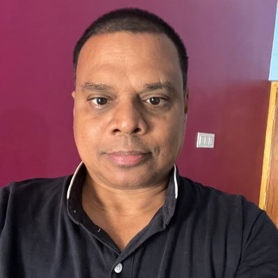 Simple person 😊🤭🤗 Software Engineer , support AAP for better education and healthcare system