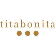 Titabonita es una marca de calzado y otros complementos, hecho en España con mucho estilo y cariño.