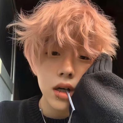 Chen_cyf_'s profile picture. 