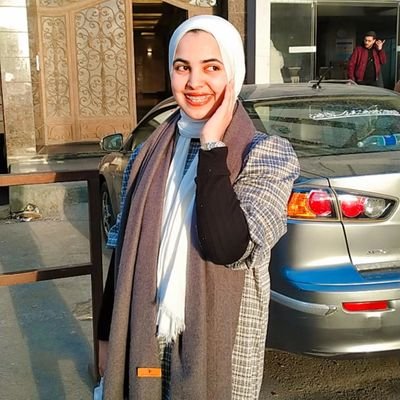 Moments become memories and people become lessons , That's life 💙.
5th year medical student 🩺
FMTU(64).
Potter head💙💙