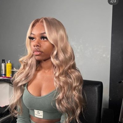 REAL RAW 🥶 Yes I’m real this isn’t a fake account I’m really HER 😘🅿️ “IM NEW TO TWITTER “