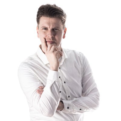 CEO of @lh_agentur, WordPress Professional at @WPmunich, Nerd Wrangler at https://t.co/VVmr90T6Ii, Twin Tamer at Home, Husband to @S_Nied