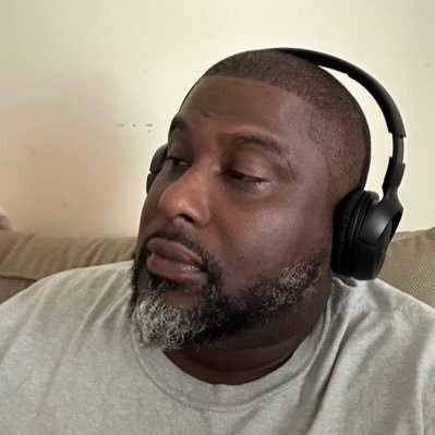 DarrylArms33764's profile picture. Barber