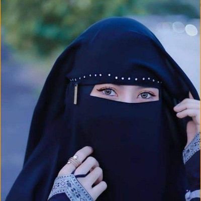 `فَاصْبِرْ إِنَّ وَعْدَ اللَّهِ حَقٌّ
صبر وکړه، په يقيني توګه د اللهﷻ هره وعده رښتينې ده.