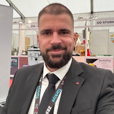 Sefer_ze's profile picture. 