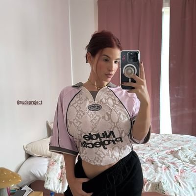 Arianecars77's profile picture. Hey j'suis une jeune coquine à ton service 🤍.Très ouverte d’esprit, je suis ici pour répondre à tes demandees contact : WhatsApp :+33 0756862981🥵❤️