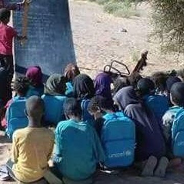 Président de l'association dénommée 《Collectif pour la Défense des Droits du Peuple de l’Azawad/Nord-Mali》;
Ancien Président de la Région de Tombouctou au Mali.