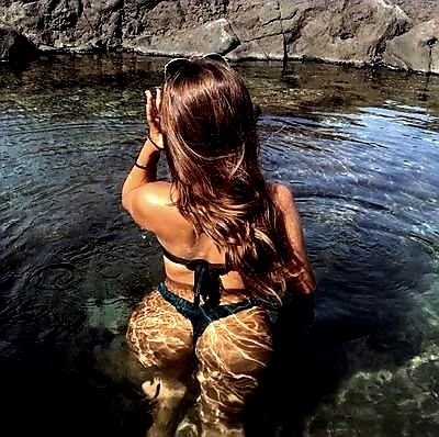 Muy cachonda y morbosa ,busco hombres cachondos que quieran encuentros por dinero en Madrid ♡
DM propuestas SOLO HOMBRES🍆💦
Videollamadas €
Exhibicionismo🍑