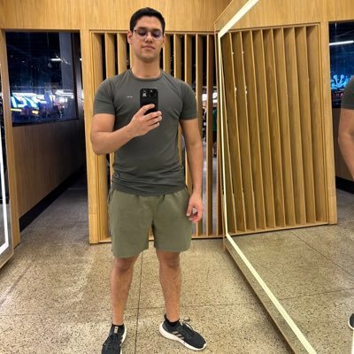 manaus, 27 anos, engenheiro e vivendo para reclamar.