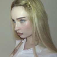 YE (@stilloveritho) 's Twitter Profile