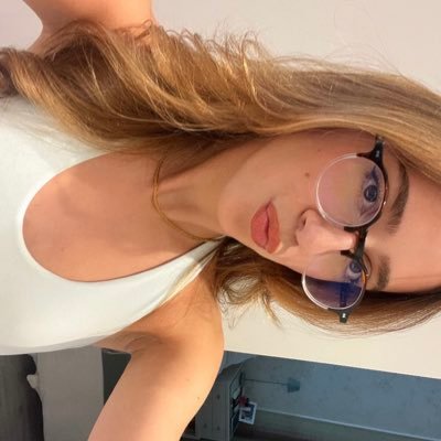 fegirotto02's profile picture. crazy but like in a hot way