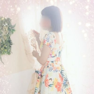 初心に帰る!の気持ち嬉しいです✨
拠点⏩️京都(先日引越ししました🛕)
地元⏩️東京&九州
✭30代✭157cm✭ENFJ-A✭ダイエット中◖⚆ᴥ⚆◗
🪄好きな事&物🎈→筋トレ&スキンケア&ブラキカム大好き🌷&モモ大好き🐈️野球観戦⚾️🏟️&スポーツ&ランニング🏃&ドライブ🚗