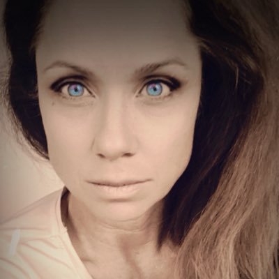 KatharinaGalore's profile picture. Greift der Mensch in die Natur ein, wird es NIEMALS besser! #freiheit #meinungsfreiheit #epigenetik #demut - auf dem Weg zurück ins Leben - Satireaccount