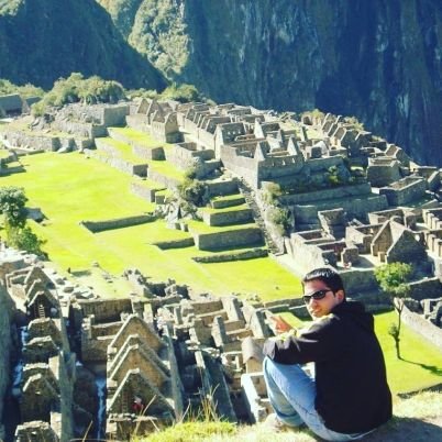 NzrBtonzr's profile picture. La fotografía nos permite detener el tiempo,crear sueños,atrapar realidades.🛫🚙🚲🚉