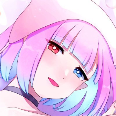 ママもパパもロゴもぜんぶあまもり‼️多重人格なハーフヴァンパイア✝✨ ꒱ 個人 / 動画勢 ꒱ ✦ フリー素材配布 https://t.co/VzHUsF0djy ꒱ ✦ FA #あまもり目撃情報