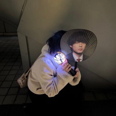 SnowManとSixTONESとなにわ男子のファン! 03line✨️ 一緒に話したい方!是非フォローしてください!無言フォロー失礼します。