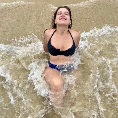 ... todo menos volver a apagarme ✨️