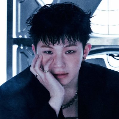 🖤... spark collector ⋆ ˚。⋆୨୧˚ please read carrd for more info! | slow shipment | always make reading a habit ♡ | back up: @ayenzbckup