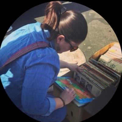 L77Lisette's profile picture. Sharing music is a love language 📻💕