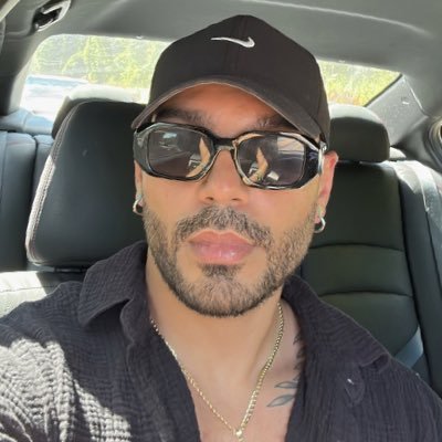 Visual artist & story teller 🇩🇴🇱🇧