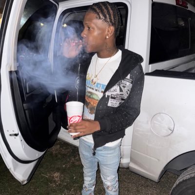 SdOtt0818's profile picture. 23🥷🏾 content creator & whatever else you want me to be.                INSTA-Sdottx2