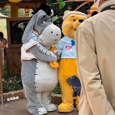 lostinmyowntho7's profile picture. หน่วง