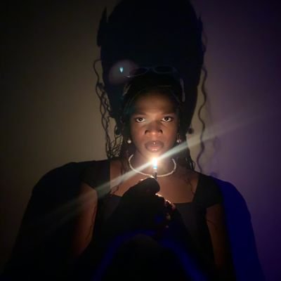 iamtomi_dara's profile picture. Building and exploring worlds of web 3 and designs.
Crafting and turning visual identities into art for the block chain era 
NFTs,crypto design,branding n' more