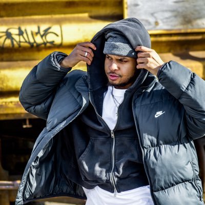 The Lovable Villain Of The Movie....La Familia Sound LLC…I be doing ill shit 🖤…Inquires: LaFamiliaSoundLLC@gmail.com